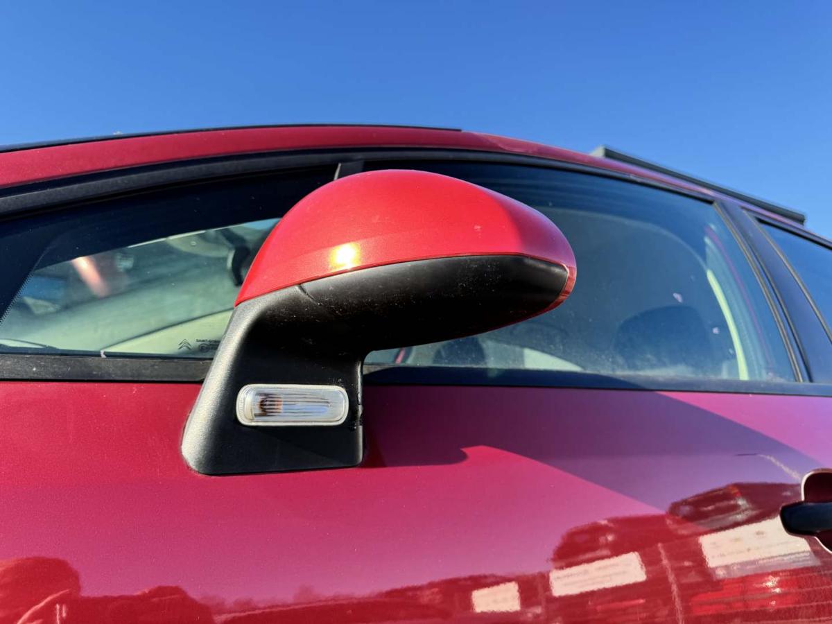 Citroen C4 original Au&szlig;enspiegel links elektrisch verstellbar EKQ Luziferrot Bj.2007